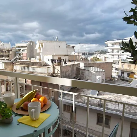 Just 130sqm One Step From Metro Lejlighed Athen